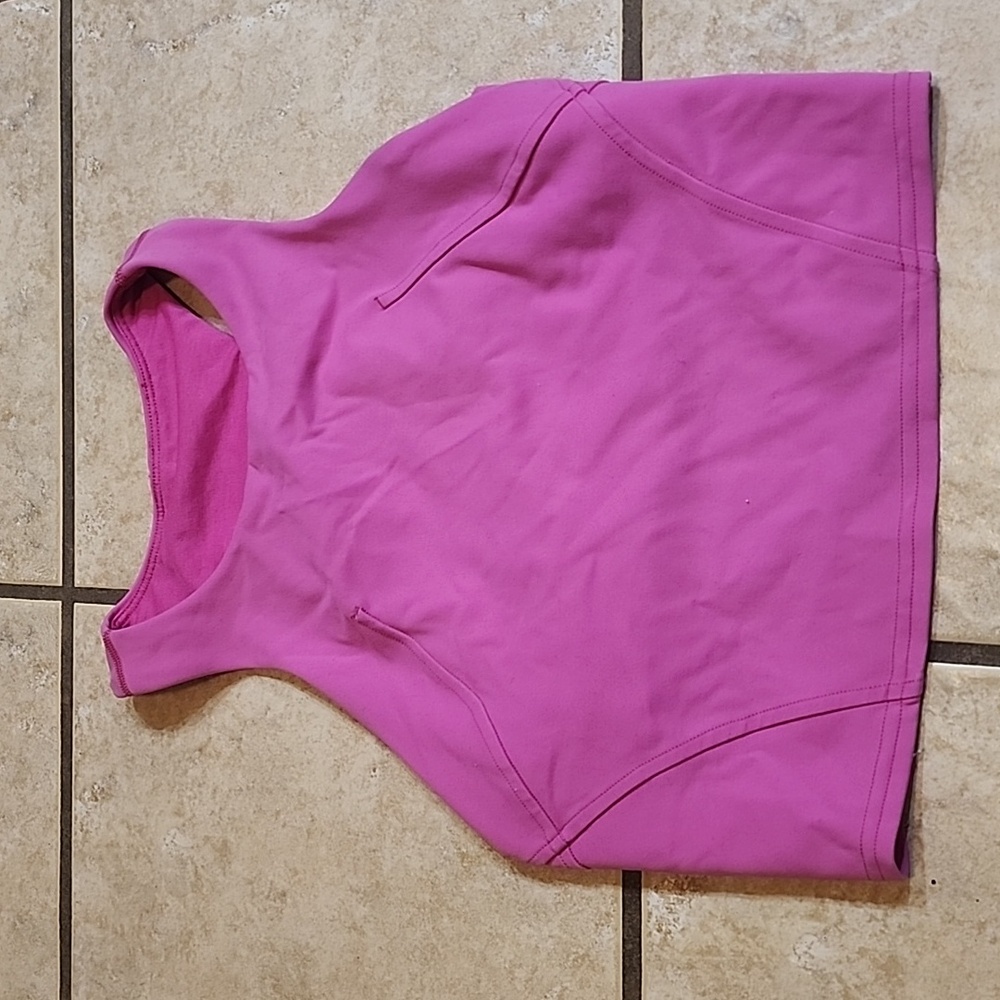 Lululemon athletica wunder train tank top size 2 used in good condition